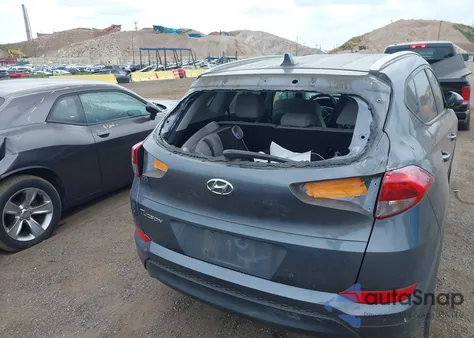 2018 Hyundai Tucson Sel z USA, uszkodzony, nr VIN KM8J3CA45JU731673